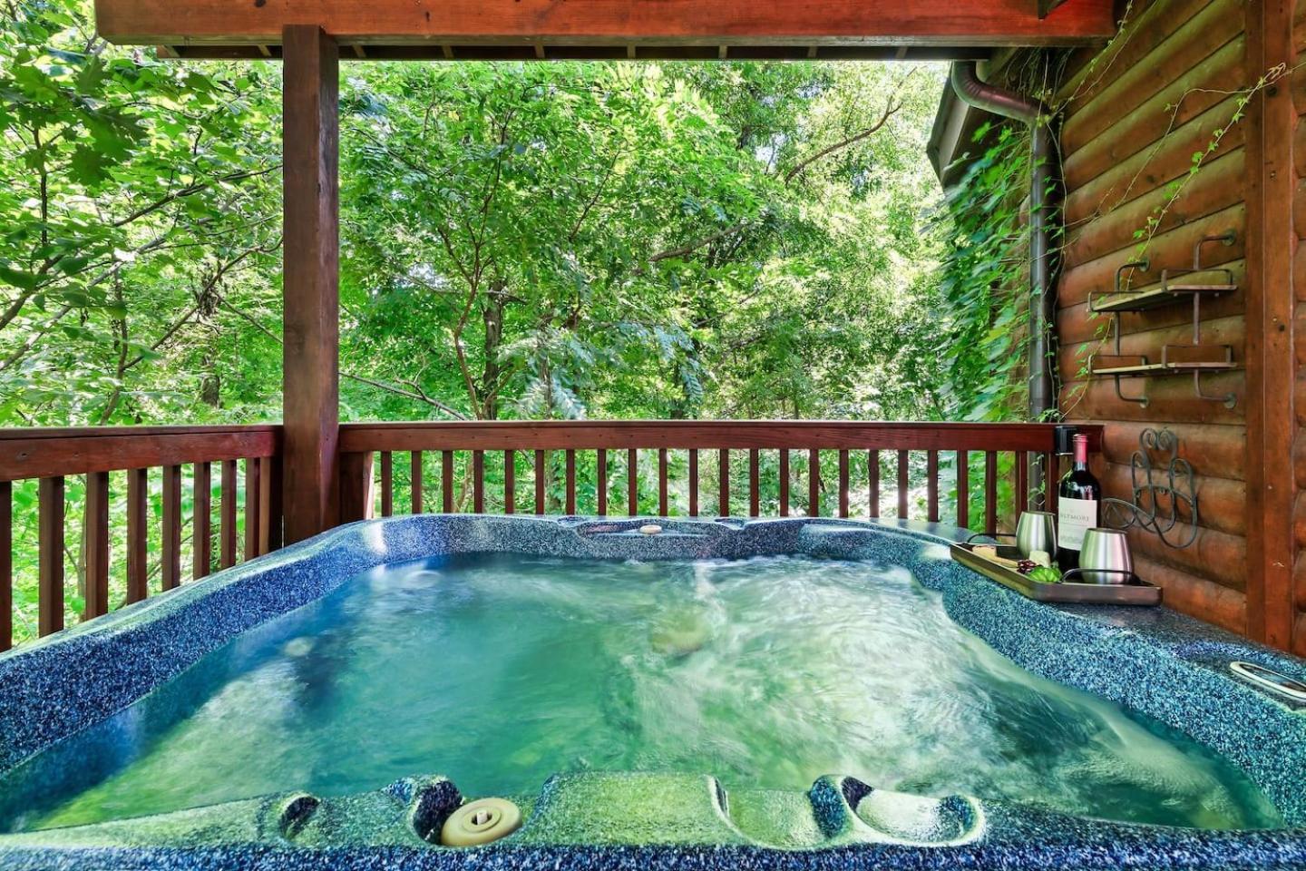 Mountain View Family Cabin W Game Room & Pool Sevierville Exterior photo